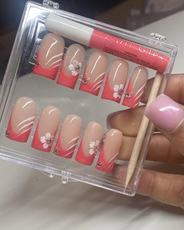 Press-on Nails - Style 5