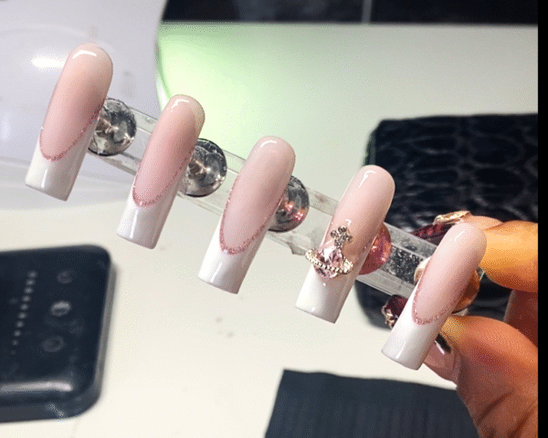 Press-on Nails - Style 4