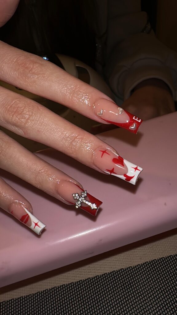 © Nails By Evees
