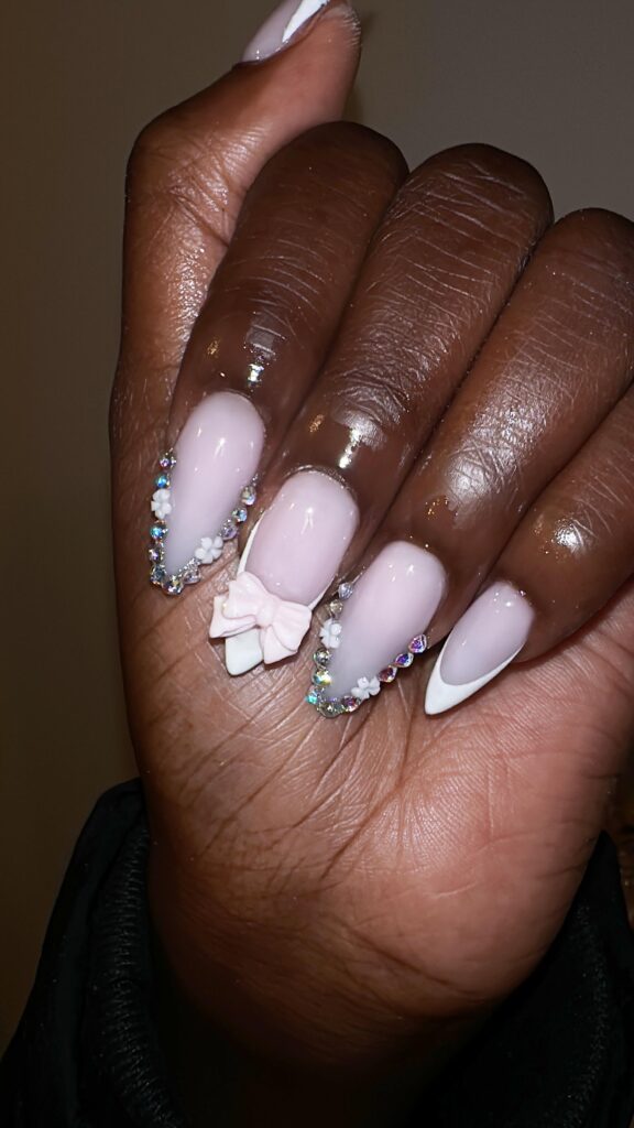© Nails By Evees