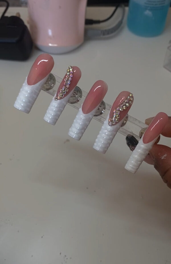 Gel Press-on Nails - Style 2
